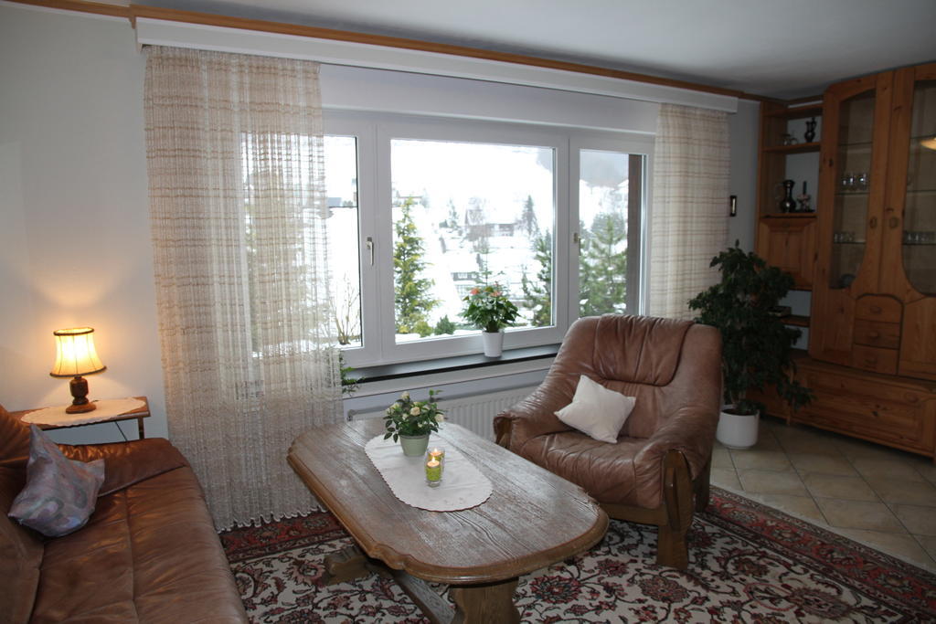 Ferienwohnung Buecker Schmallenberg Ruang foto