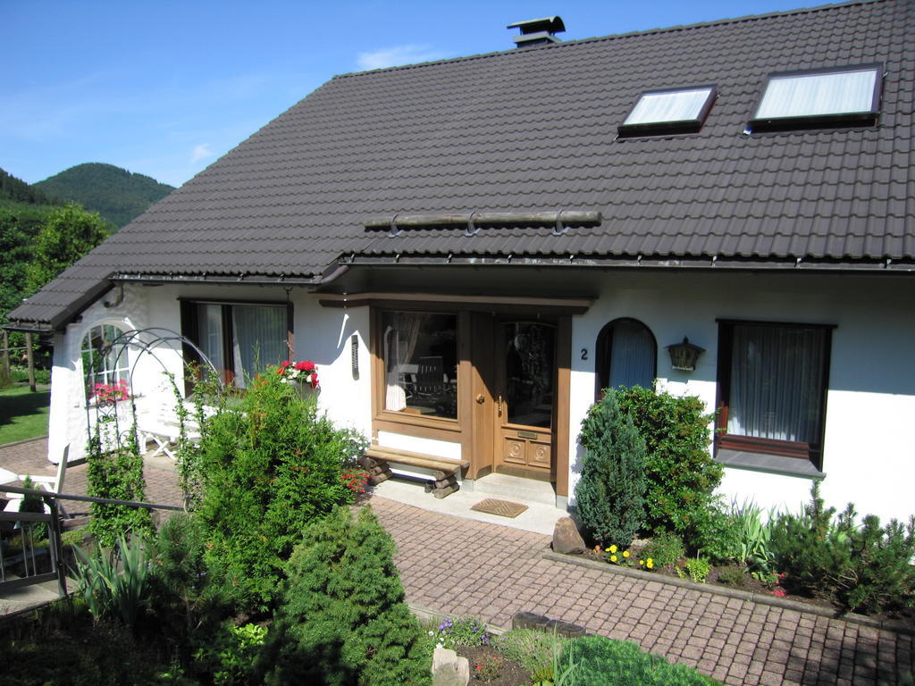 Ferienwohnung Buecker Schmallenberg Bagian luar foto